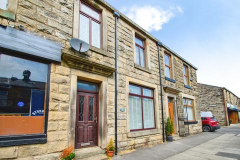 3 bed property, in Bolton Road North, £220,000