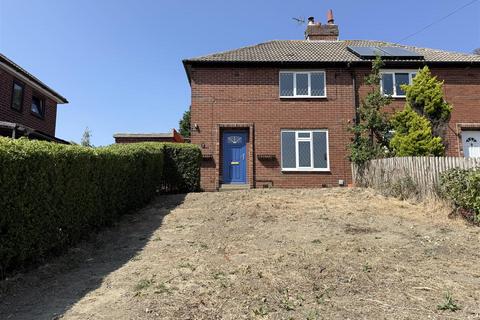 3 bed property, in Park View, £210,000