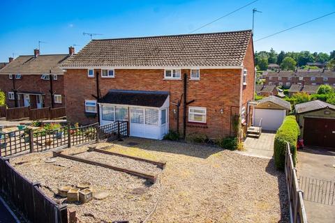 3 bed property, in Birkbeck Way, £250,000