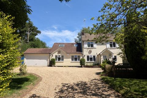 5 bed property, in Blackhouse Road, £1,000,000