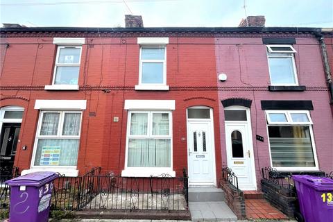 2 bed property, in Grosvenor Road, £120,000