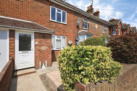 1 bed property, in South Road, £149,950
