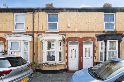 2 bed property, in Bannerman Street, £100,000