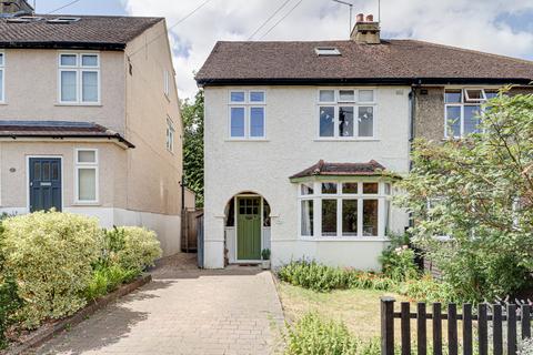 4 bed property, in Roland Street, £775,000