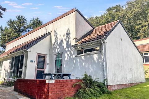 3 bed property, in 21 Manorcombe Bungalows, £30,000