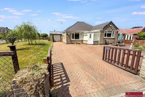 3 bed property, in Peterfield Road, £310,000