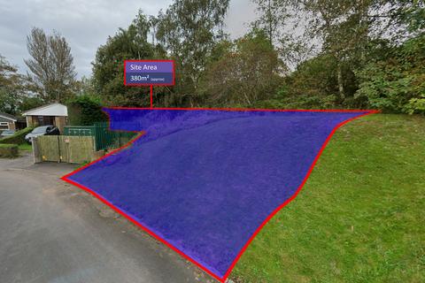 Studio, in Harington Drive, £3,000