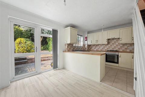 3 bed property, in Silverspot Close, £300,000