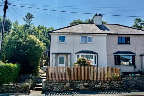 3 bed property, in 12 Ffordd Y Felin, £185,000