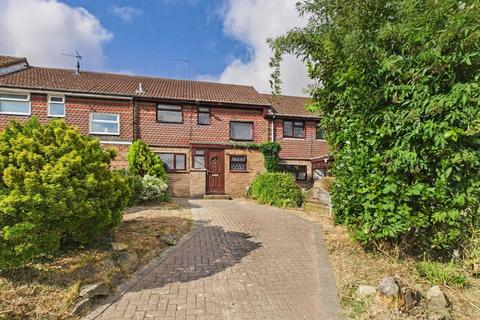 2 bed property, in Browndens Road, £340,000