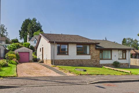 2 bed property, in 12A Farragon Drive, £220,000
