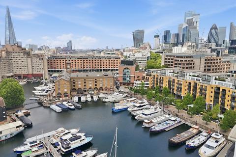 2 bed property, in Star Place, £1,250,000