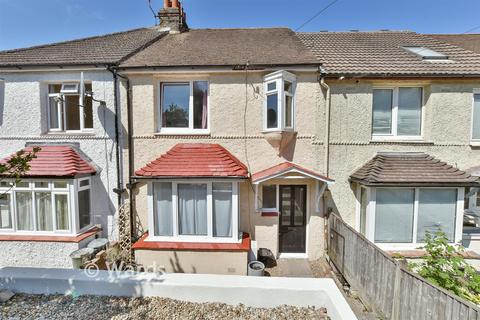 3 bed property, in Purbeck Road, £340,000
