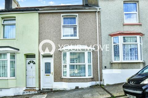 2 bed property, in Craigmore Avenue, £150,000