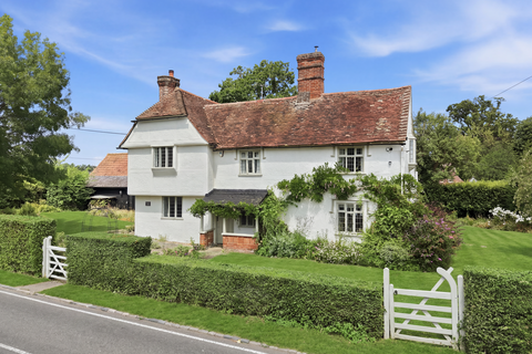 4 bed property, in Little Bardfield, £899,995