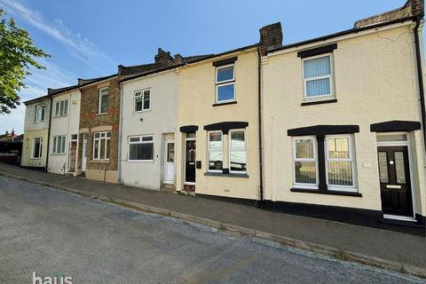 3 bed property, in Amherst Road, £240,000