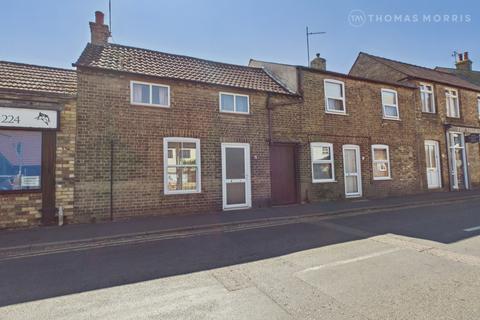 2 bed property, in Parkhall Road, £140,000