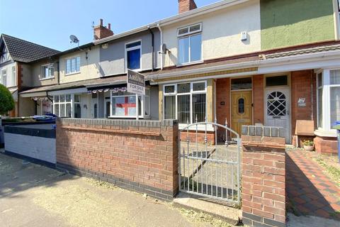 3 bed property, in Humberstone Road, £72,000