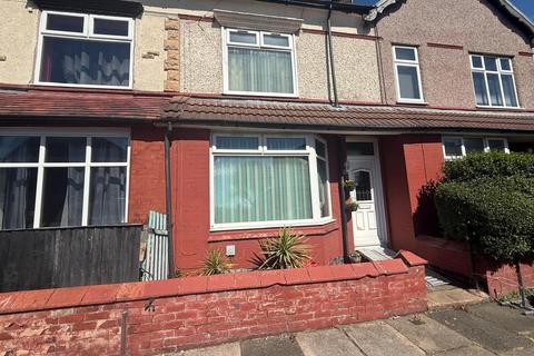 2 bed property, in Chester Street, £85,000