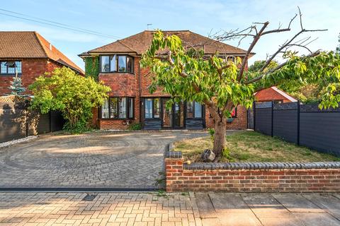 4 bed property, in Hazelmere Road, £1,250,000
