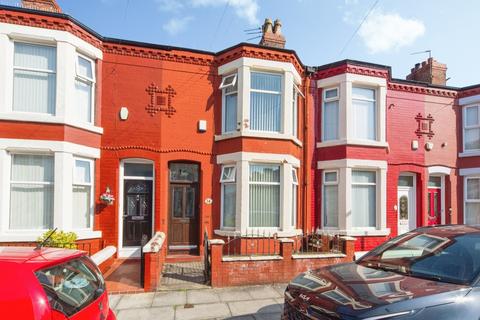 3 bed property, in Trevor Road, £150,000
