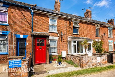 3 bed property, in Old Mill Terrace, £185,000