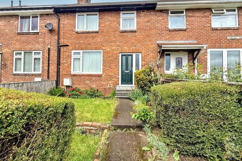 3 bed property, in Cheviot Terrace, £60,000