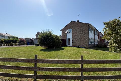 4 bed property, in High View, £380,000