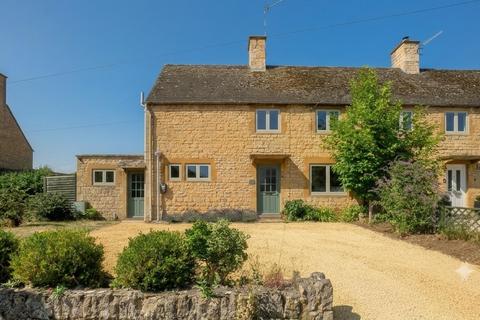 3 bed property, in Littleworth, £475,000