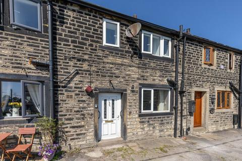 2 bed property, in 11 Thorpe Place, £180,000