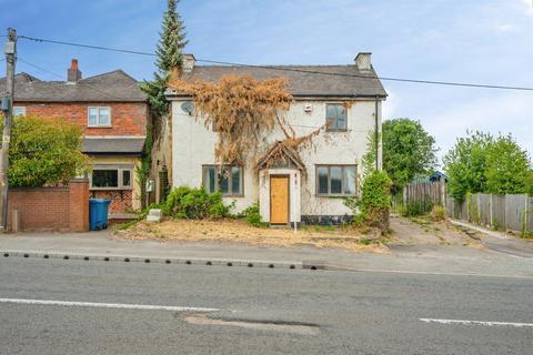 3 bed property, in Walsall Road, £200,000