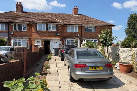 4 bed property, in Finchley Road, £270,000
