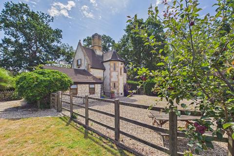 3 bed property, in Chilton Cantelo, £549,950