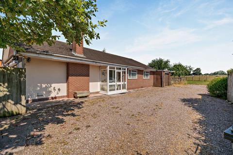 2 bed property, in Huxley Lane, £600,000