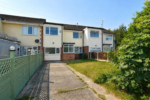 3 bed property, in Rake Close, £230,000