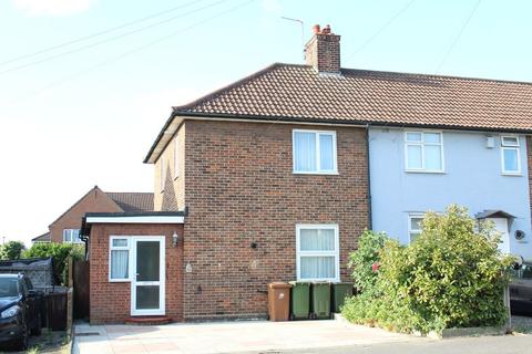 3 bed property, in Middleton Road, £465,000