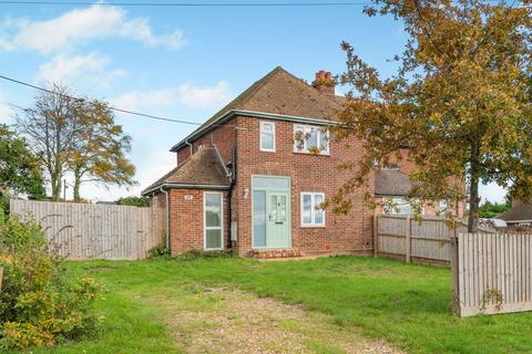 3 bed property, in West Street, £325,000