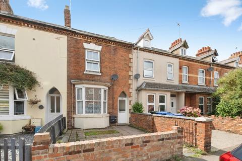 3 bed property, in West Street, £260,000