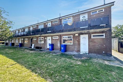 1 bed property, in Holystone Avenue, £20,000