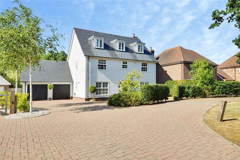 5 bed property, in Chartway Street, £1,065,000