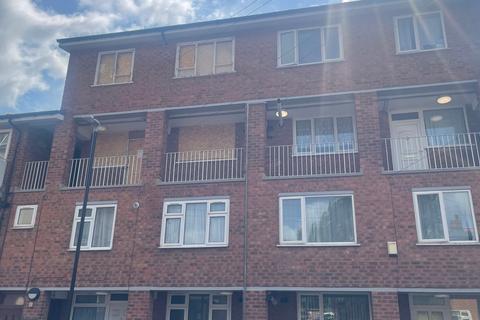 2 bed property, in Elcock Drive, £85,000