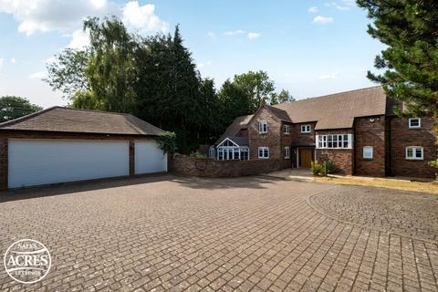 4 bed property, in Blake Street, £1,200,000