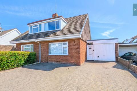 2 bed property, in Calgary Drive, £250,000