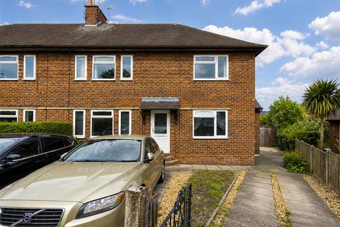 2 bed property, in Attlee Road, £85,000