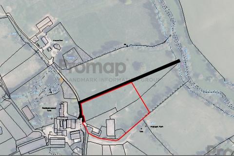Studio, in Redfants Manor, £200,000