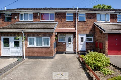 3 bed property, in Hurlfield Road, £120,000
