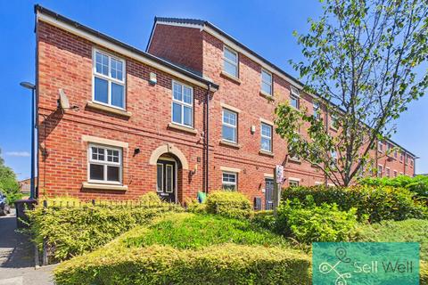 3 bed property, in Bowfell Close, £225,000