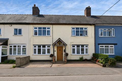4 bed property, in Tamworth Road, £485,000