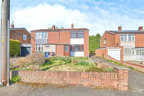 3 bed property, in Wyvern Grove, £170,000
