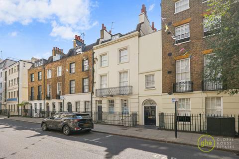 1 bed property, in Conway Street, £625,000